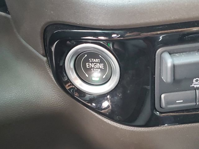 Used 2023 Chevrolet Silverado 1500 RST w/ Protection Package image 19