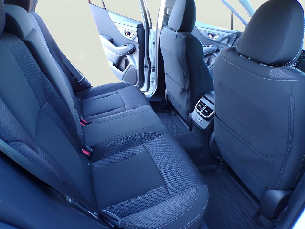 Certified 2025 Subaru Outback Premium AWD/4WD image 17