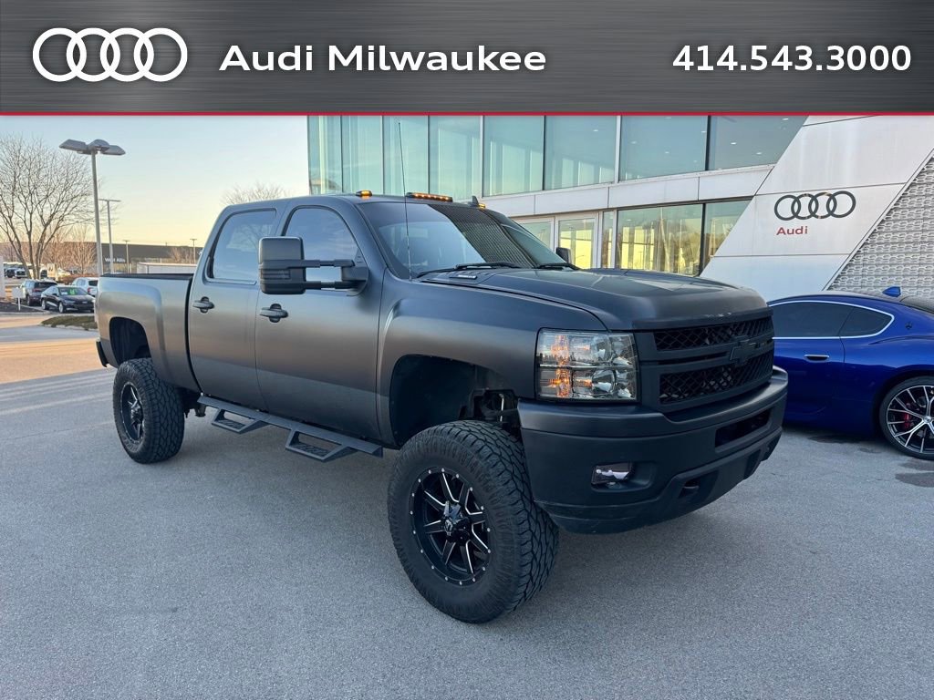 Used 2013 Chevrolet Silverado 2500 LTZ w/ LTZ Plus Package image 8