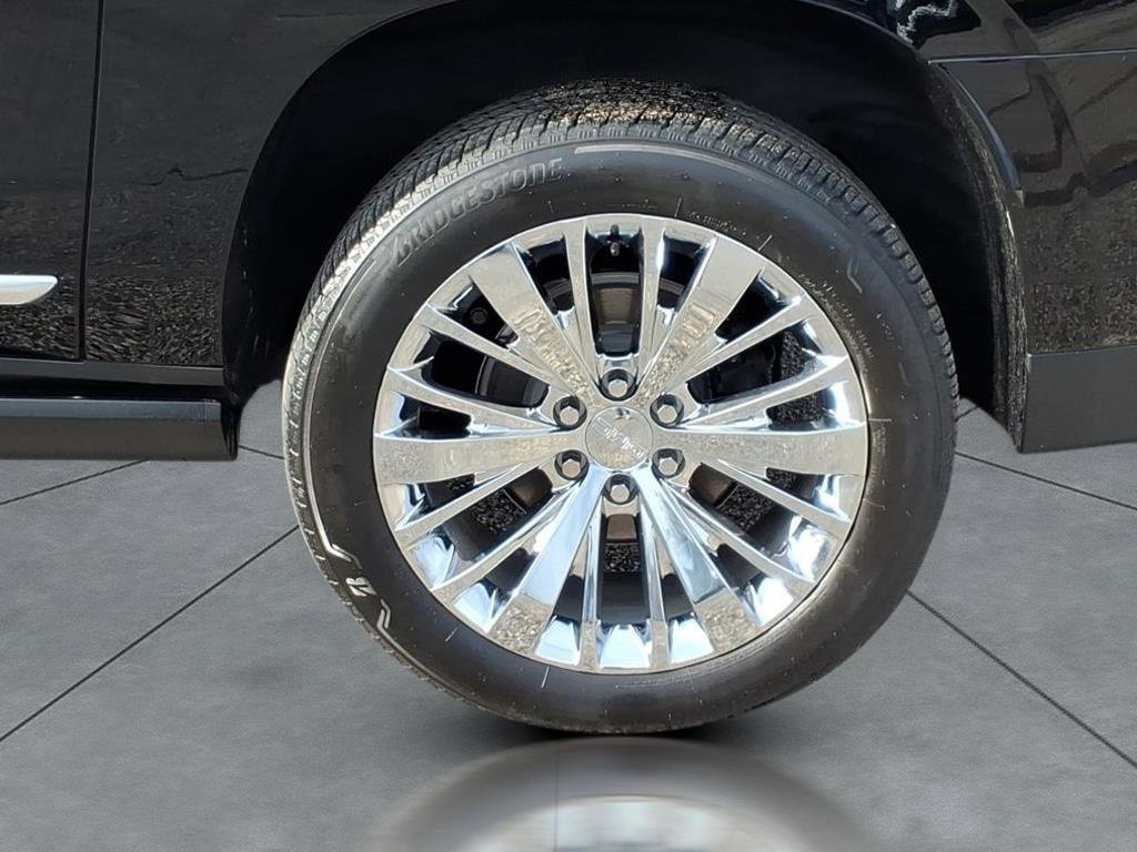 Used 2022 GMC Yukon XL Denali image 4