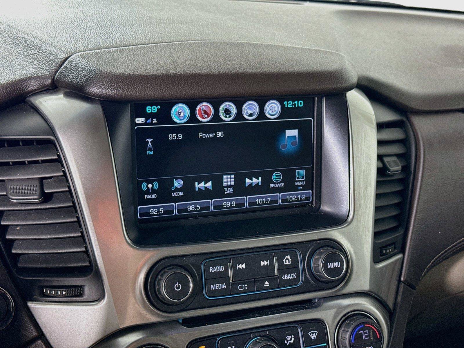 Used 2018 Chevrolet Suburban LT w/ LT Signature Package AWD/4WD image 9