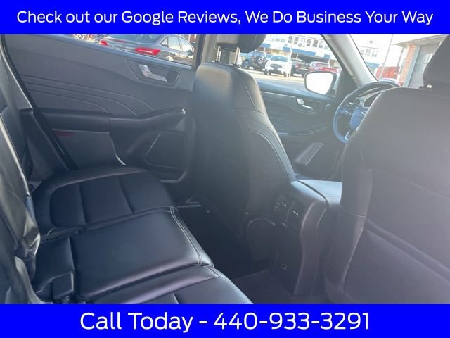 Certified 2022 Ford Escape Titanium w/ Class II Trailer Tow Package image 15