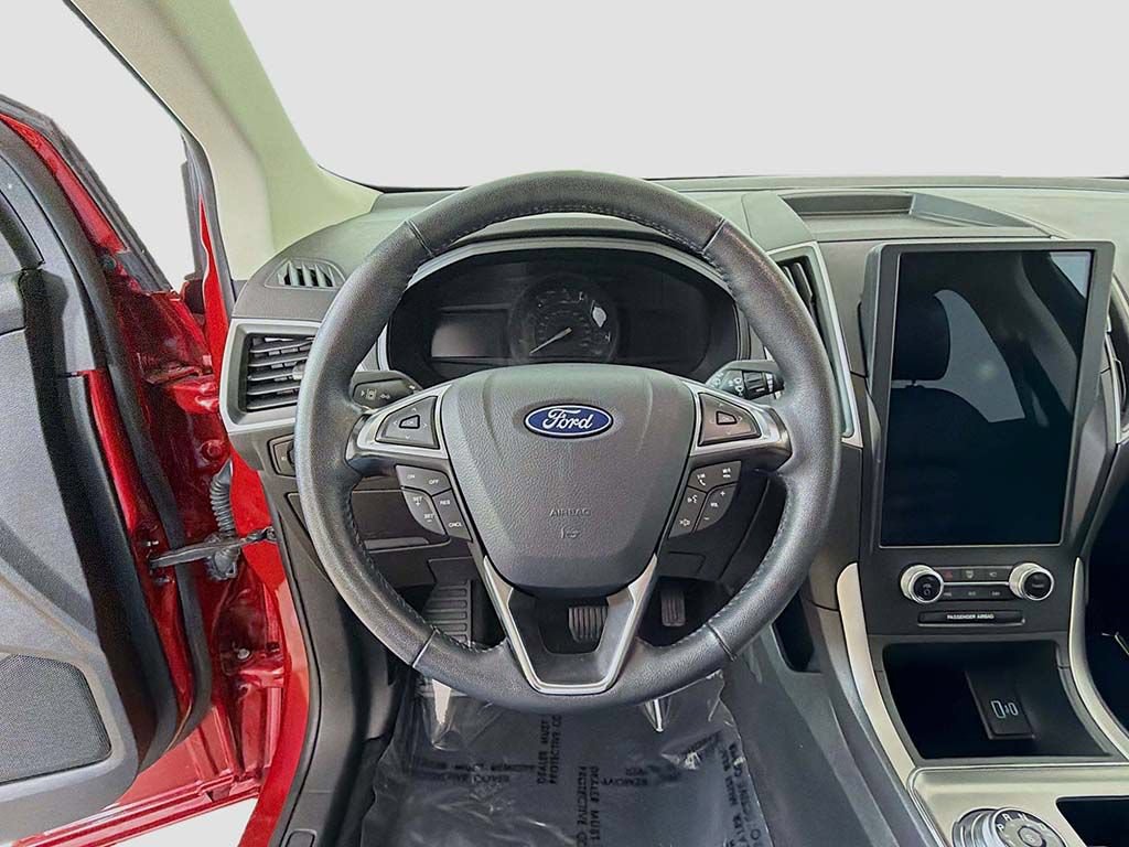Used 2024 Ford Edge SEL w/ Sport Appearance Package AWD/4WD image 31