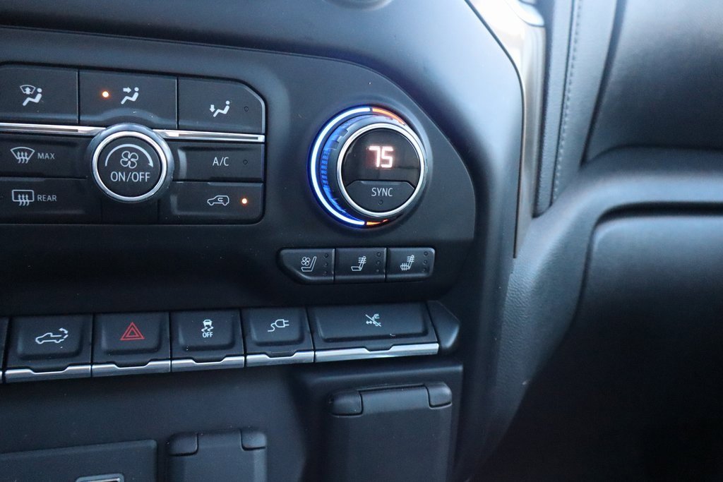 Used 2020 Chevrolet Silverado 1500 High Country w/ Technology Package image 13