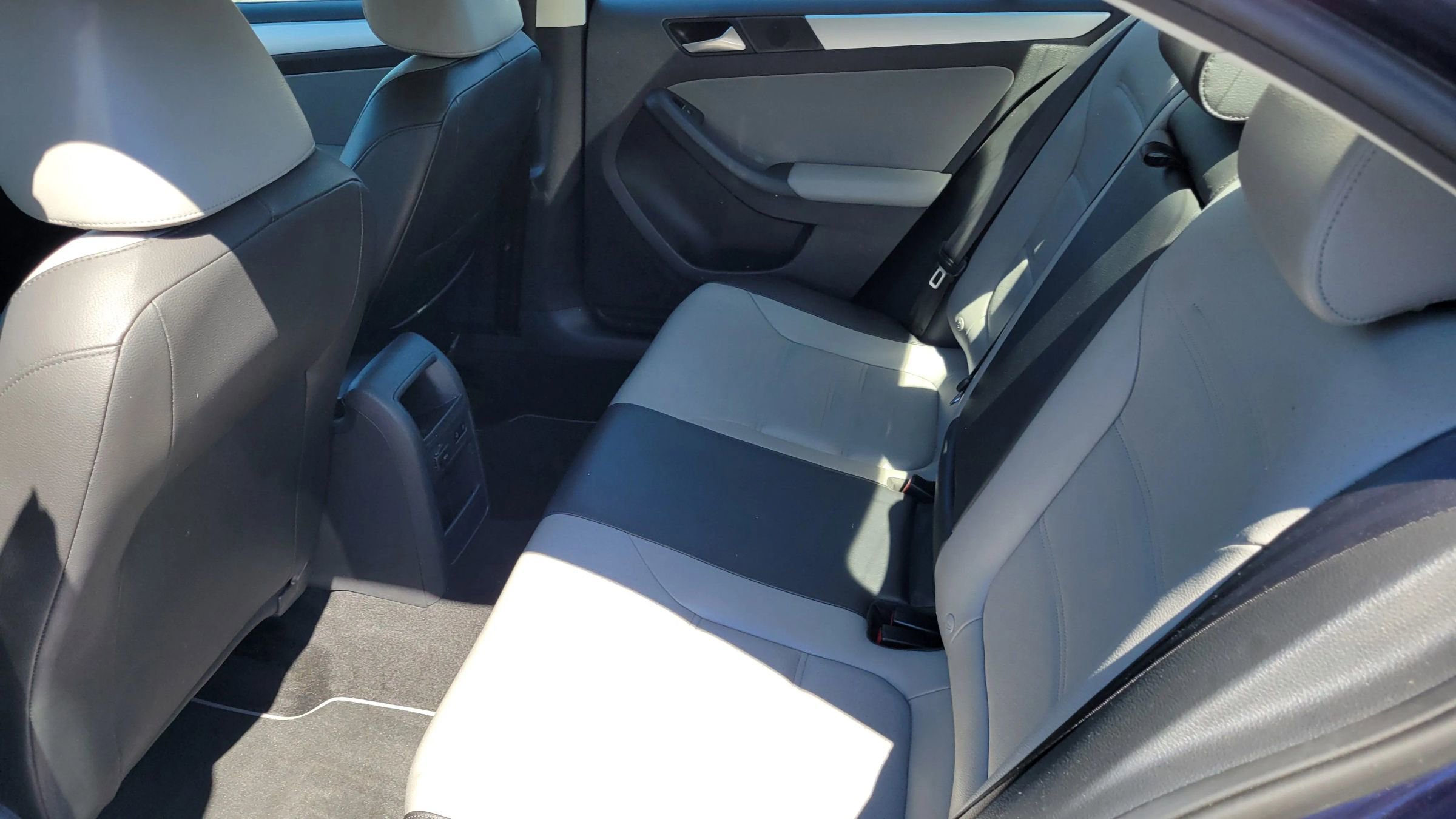 Used 2014 Volkswagen Jetta SEL Premium FWD image 20