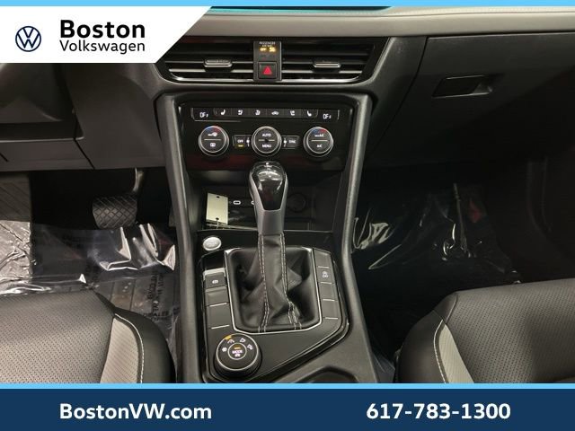 Used 2023 Volkswagen Taos SEL image 22