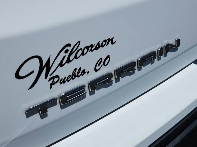 Used 2024 GMC Terrain SLE AWD/4WD image 19