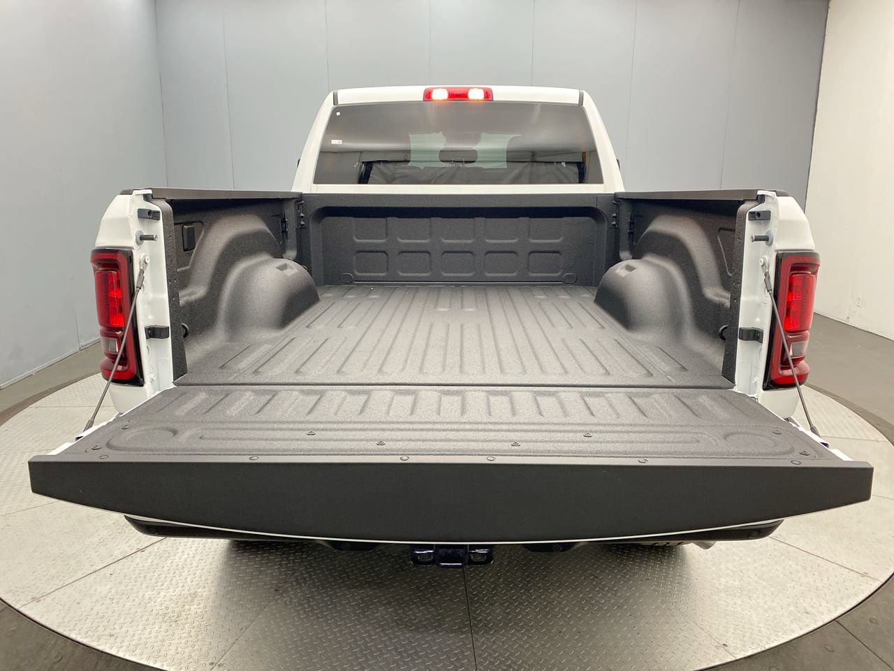 New 2026 RAM 2500 Big Horn AWD/4WD image 24