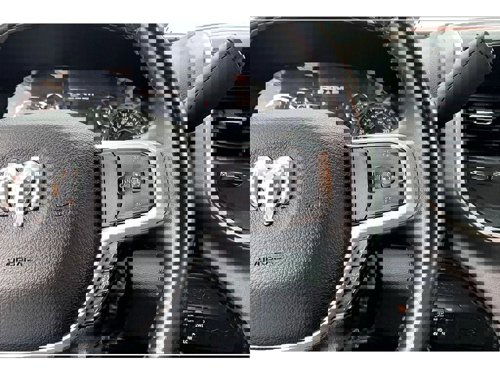 Used 2024 RAM 2500 Big Horn image 22