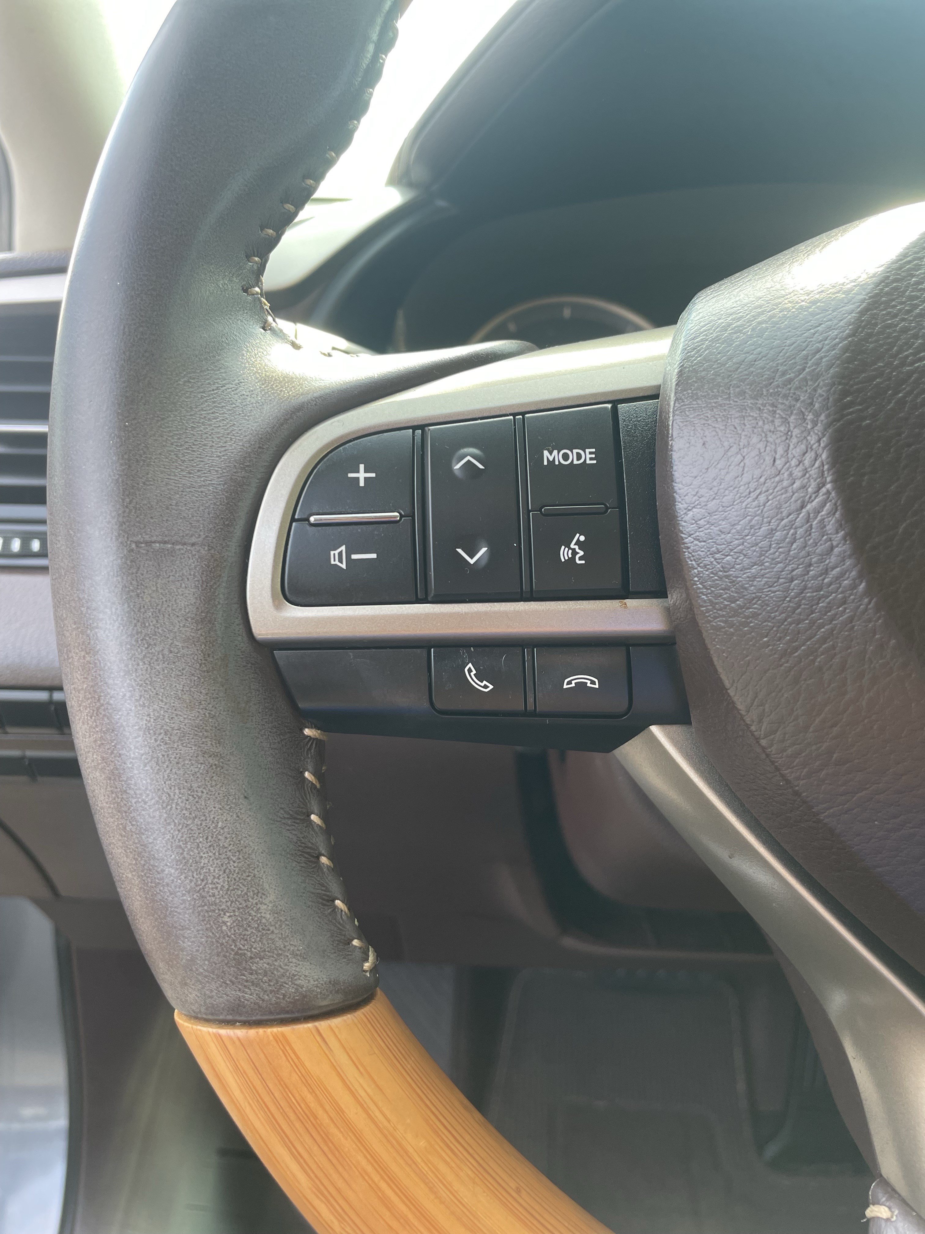 Used 2016 Lexus RX 350 FWD w/ Premium Package image 26