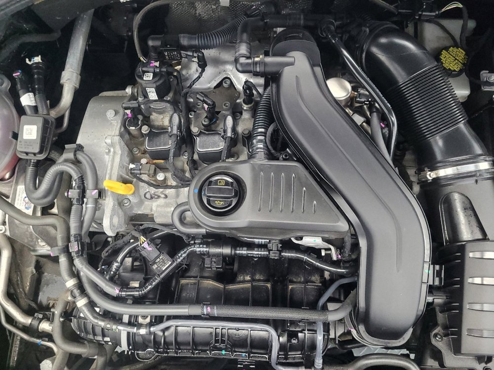 Used 2024 Volkswagen Jetta SE image 30