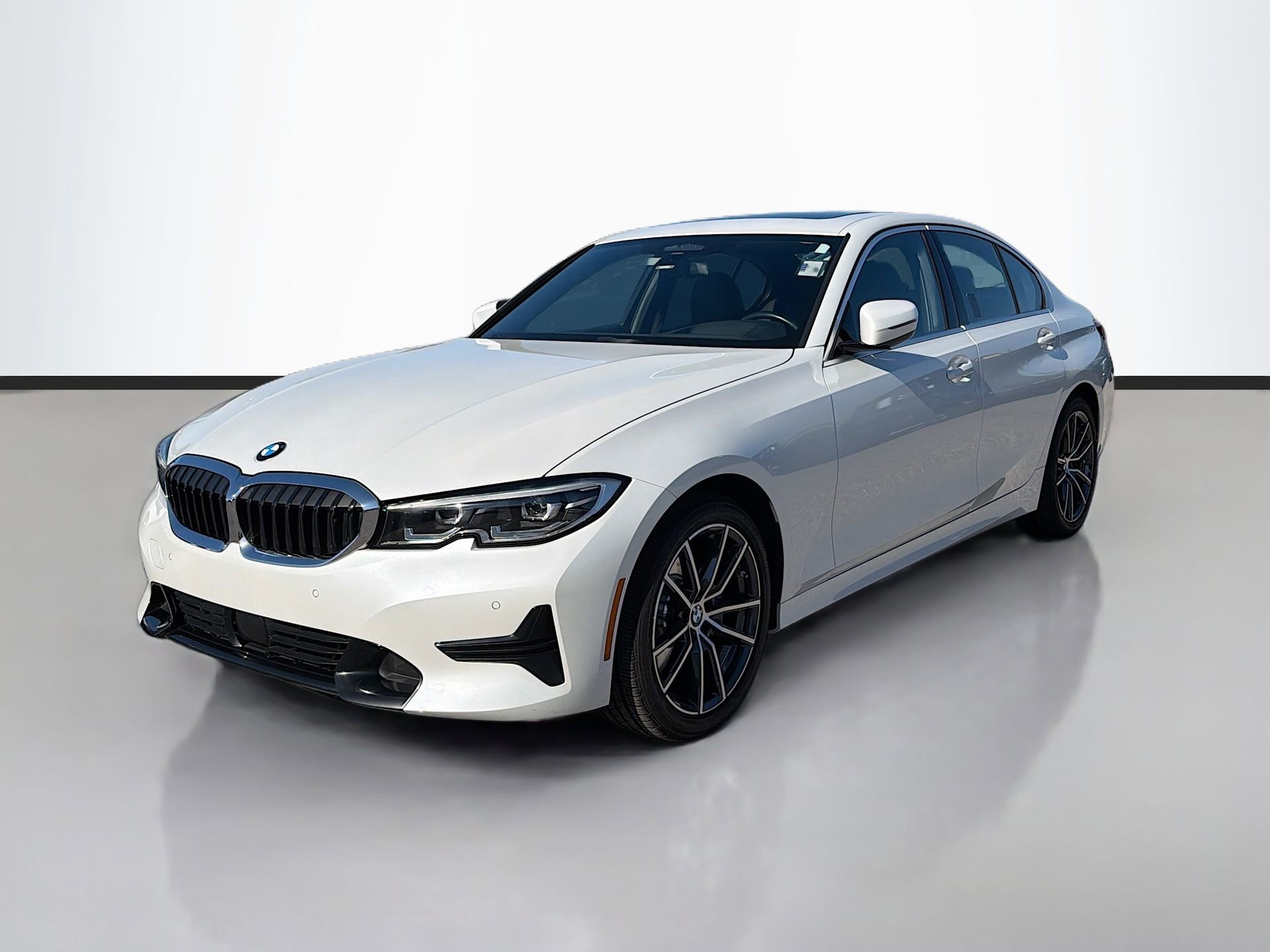 Used 2019 BMW 330i Sedan w/ Premium Package image 8
