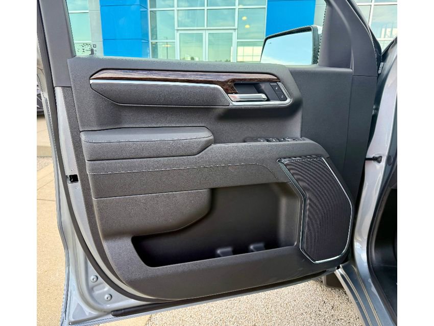 New 2026 GMC Sierra 1500 SLE w/ X31 Off-Road Package image 11