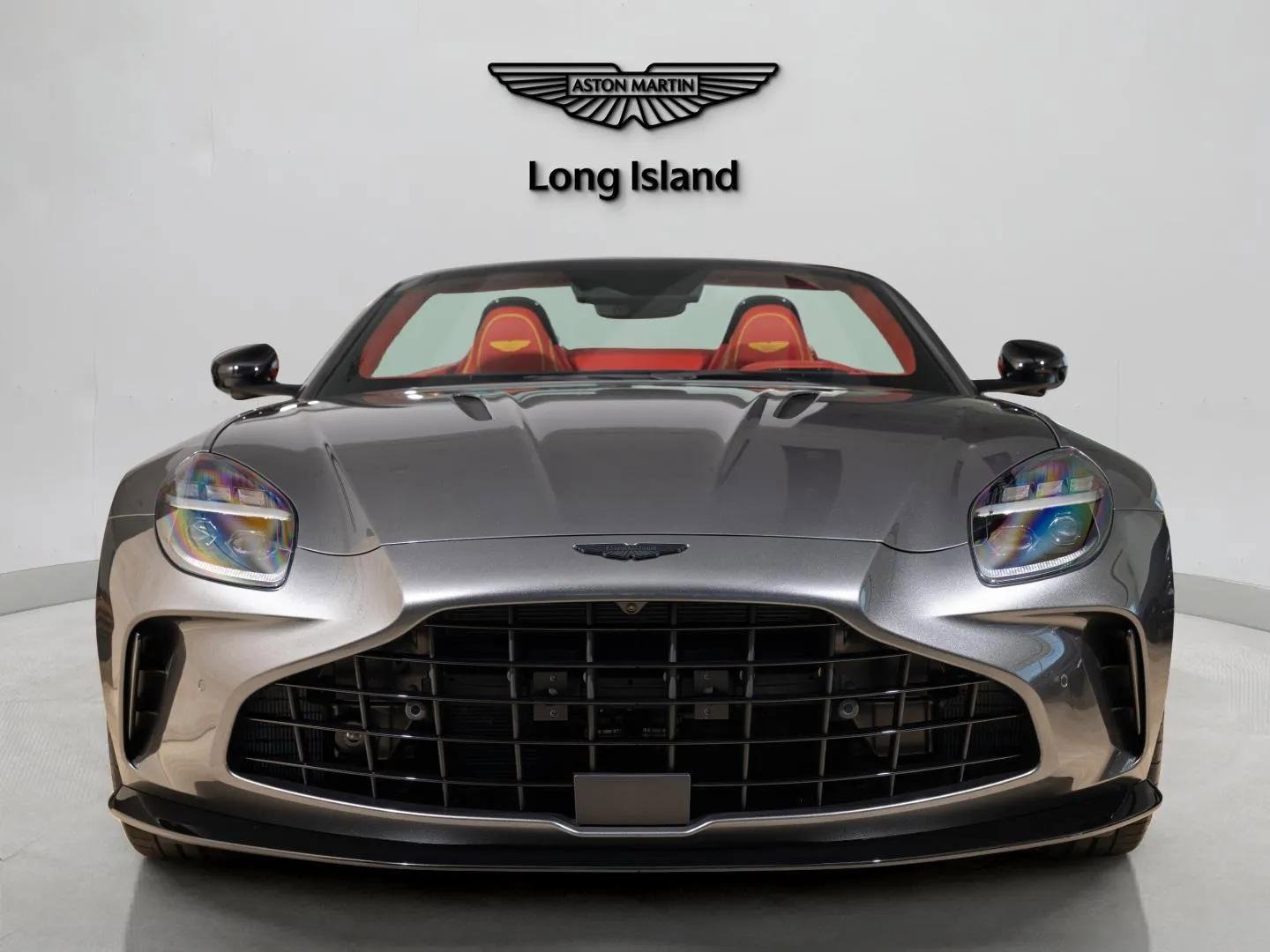 New 2026 Aston Martin V8 Vantage Roadster image 2