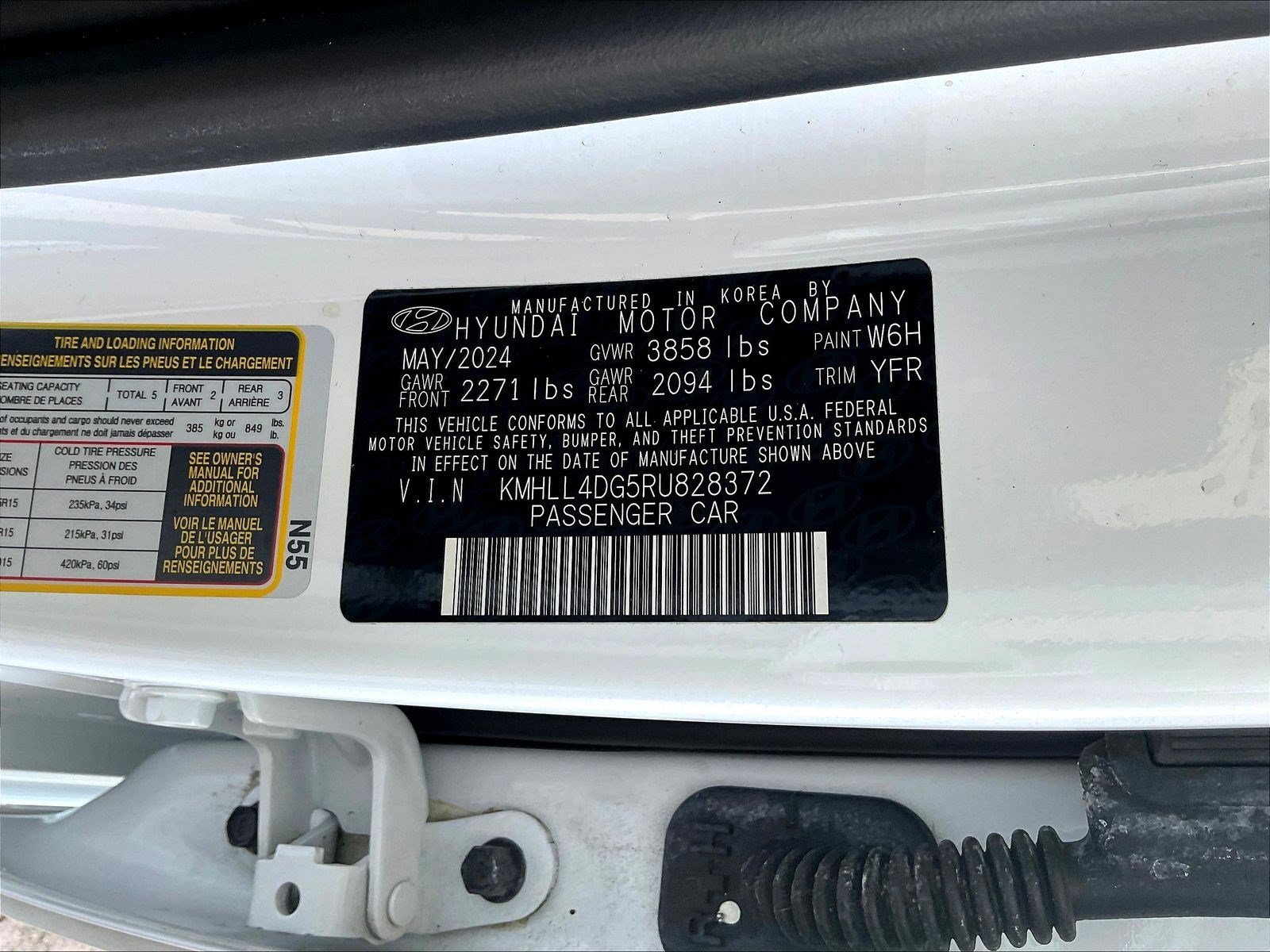 Used 2024 Hyundai Elantra SE FWD image 18