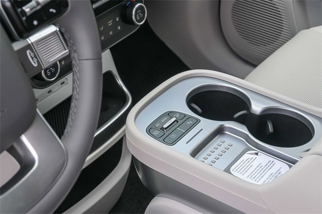 New 2026 Hyundai Ioniq 9 SEL image 24