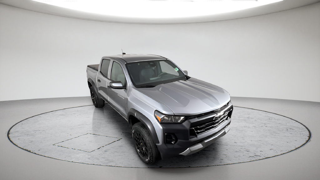 Used 2025 Chevrolet Colorado Trail Boss AWD/4WD image 5