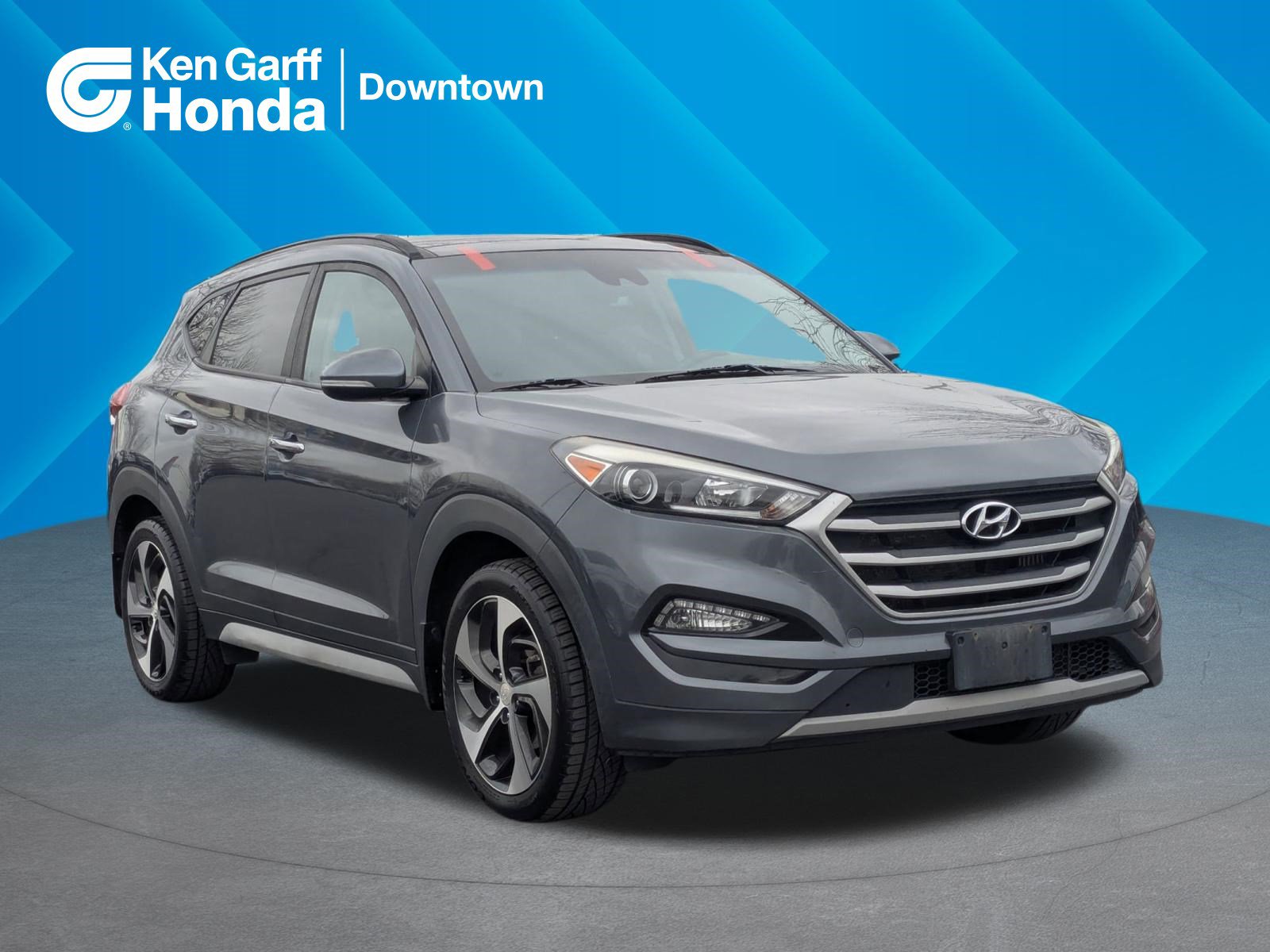 Used 2017 Hyundai Tucson Limited w/ Limited Ultimate Package 03