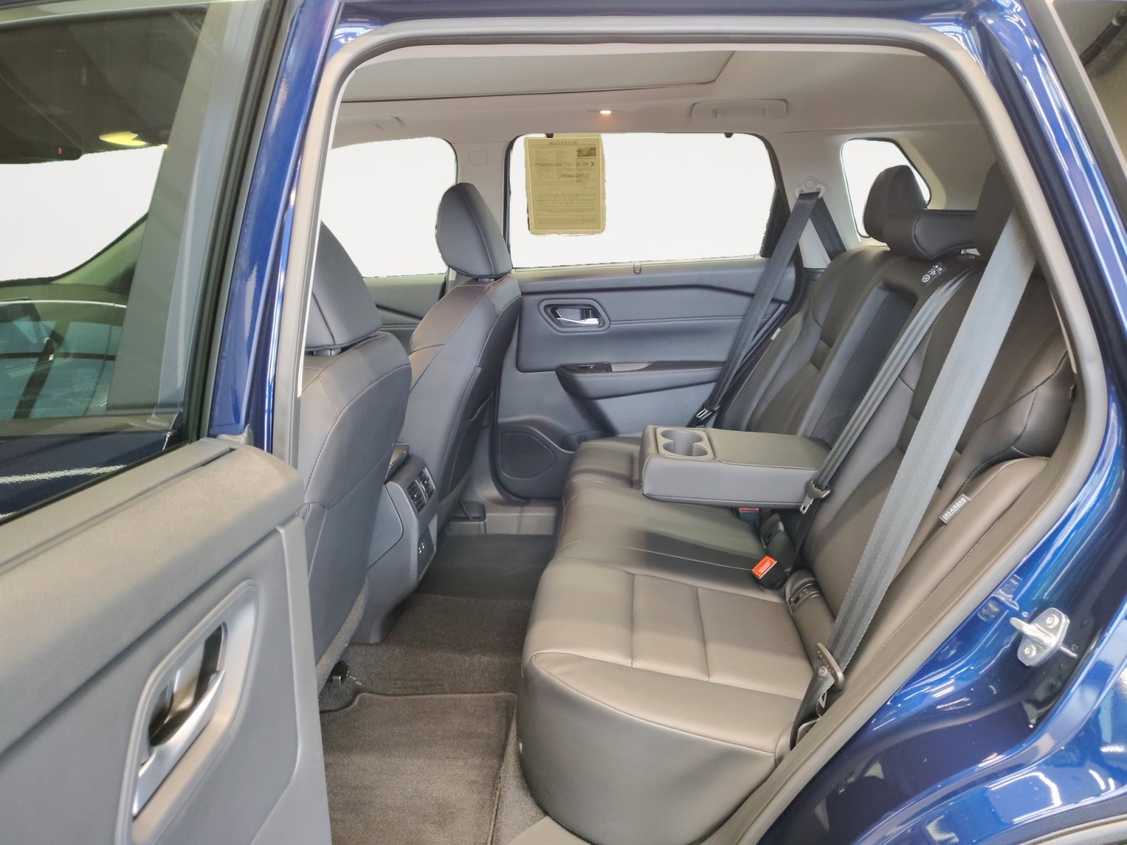 Certified 2025 Nissan Rogue SV w/ SV Premium Package image 25