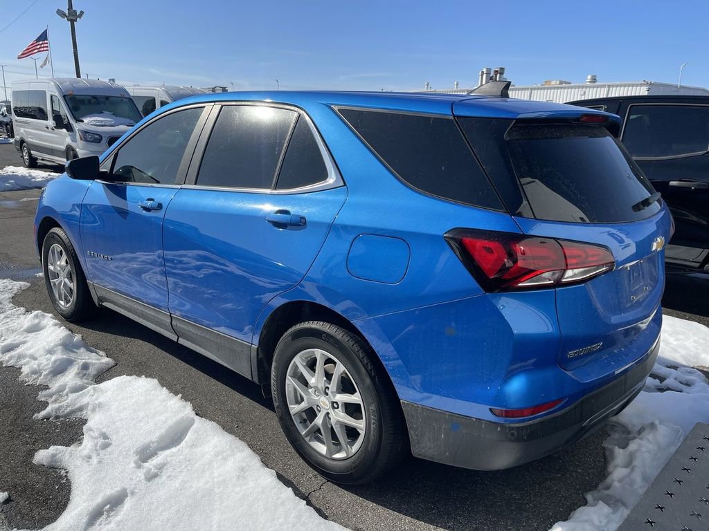 Used 2024 Chevrolet Equinox LT w/ LPO, Floor Liner Package image 5