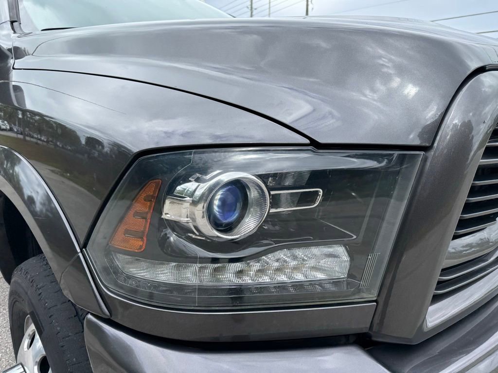 Used 2018 RAM 3500 Laramie w/ Sport Appearance Group image 4