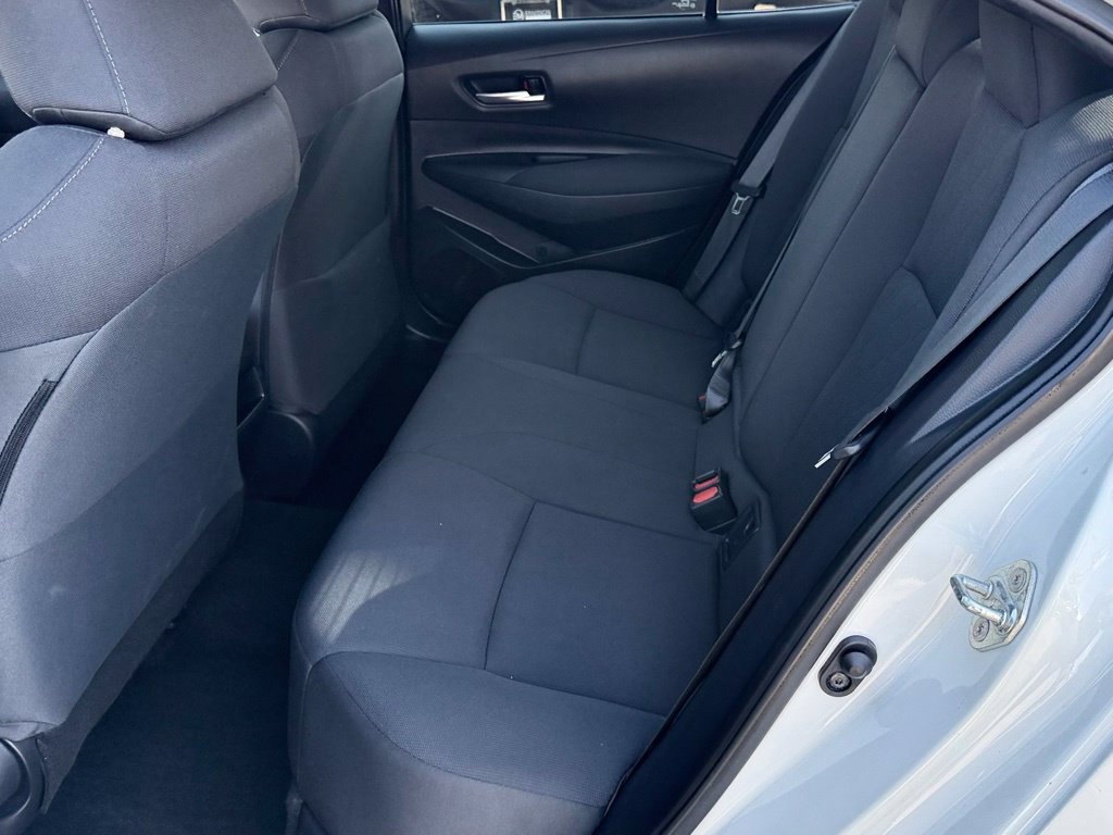 Used 2020 Toyota Corolla LE FWD image 28
