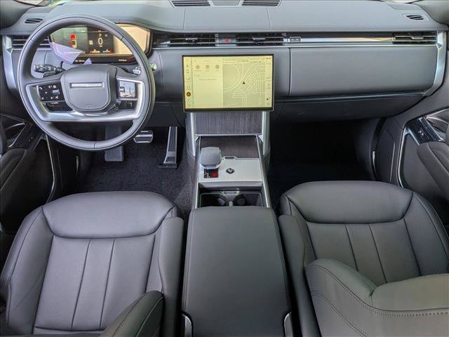 New 2026 Land Rover Range Rover Long Wheelbase SE AWD/4WD image 14