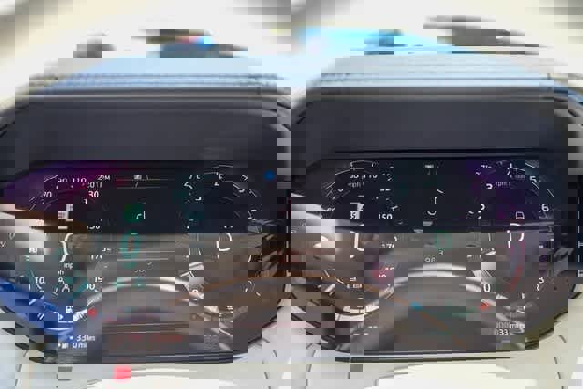 New 2024 Land Rover Range Rover SV image 27