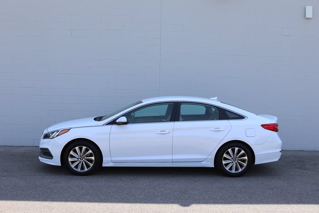 Used 2017 Hyundai Sonata Sport w/ Cargo Package FWD image 33