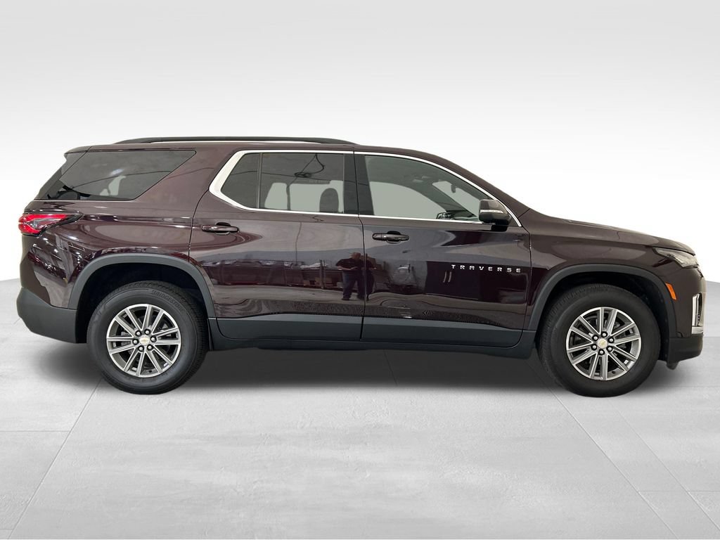 Used 2022 Chevrolet Traverse LT FWD image 6