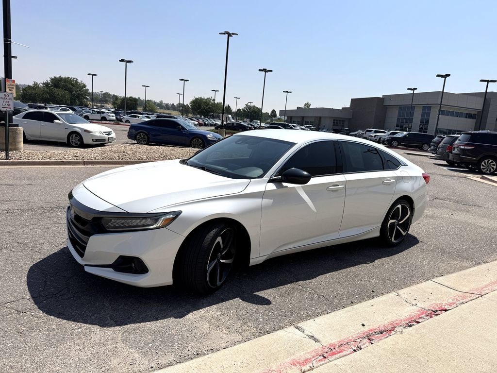 Used 2021 Honda Accord Sport Special Edition image 4