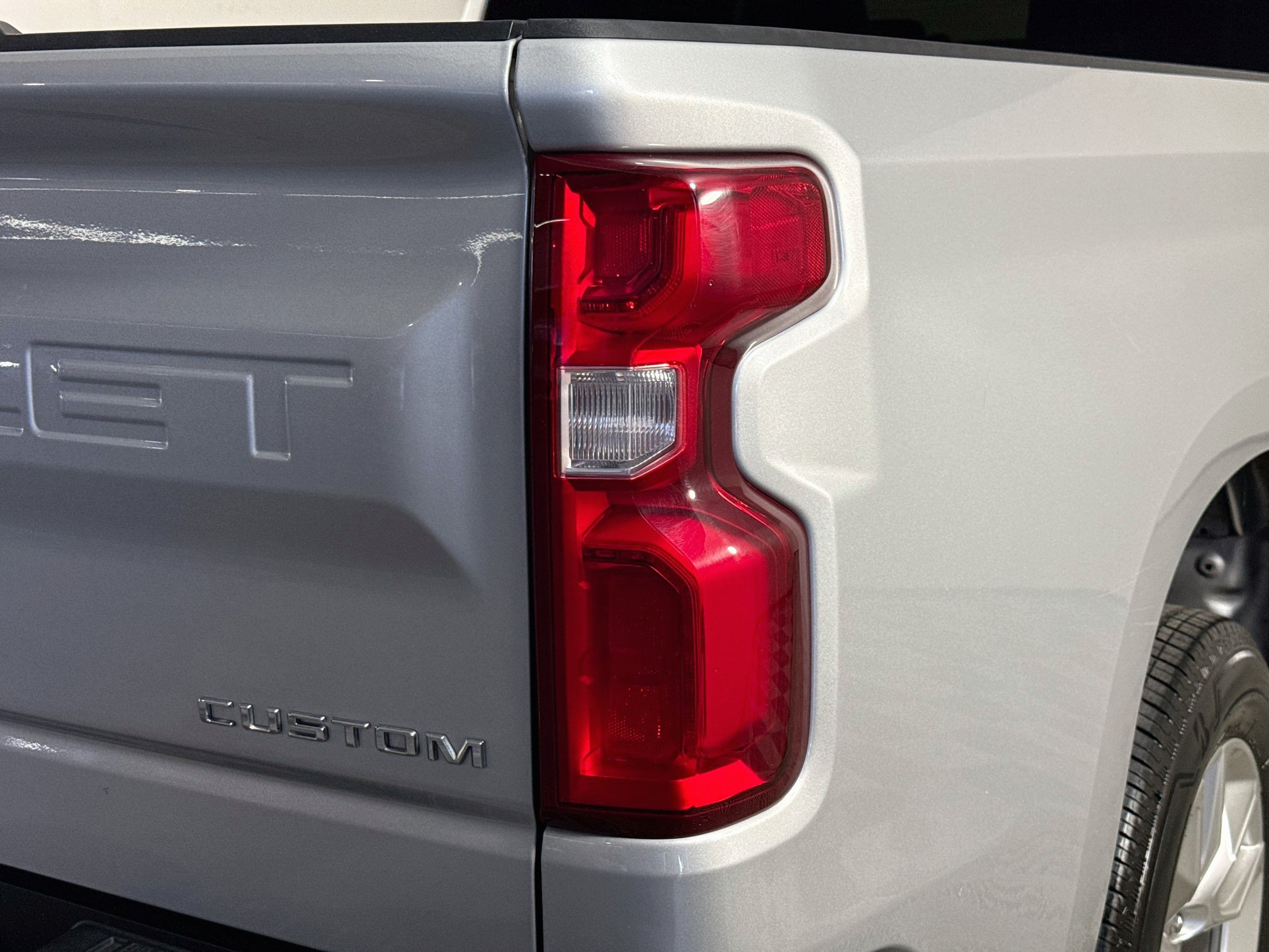 Used 2020 Chevrolet Silverado 1500 Custom w/ Custom Value Package RWD image 33