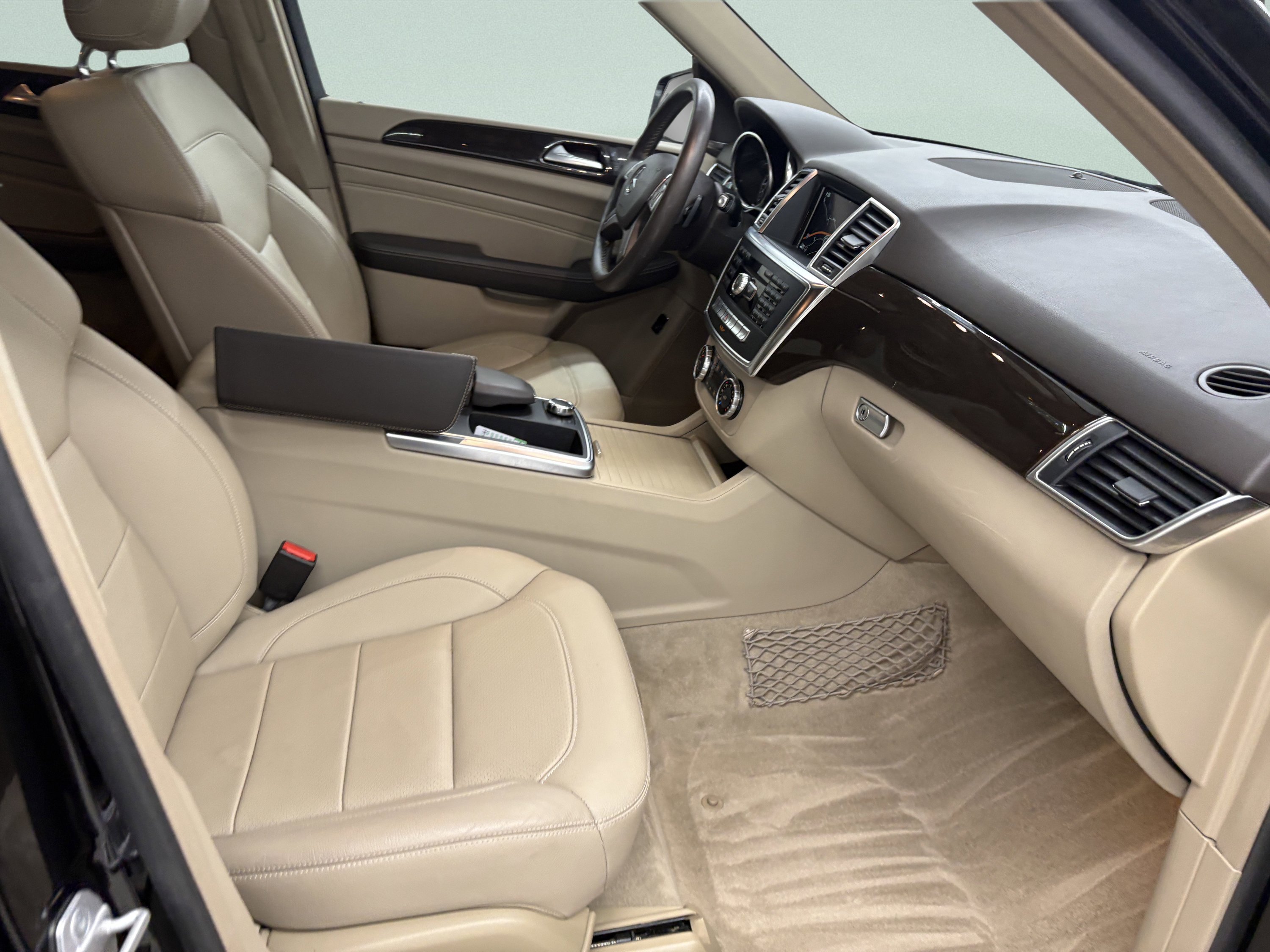 Used 2015 Mercedes-Benz ML 350 4MATIC image 24