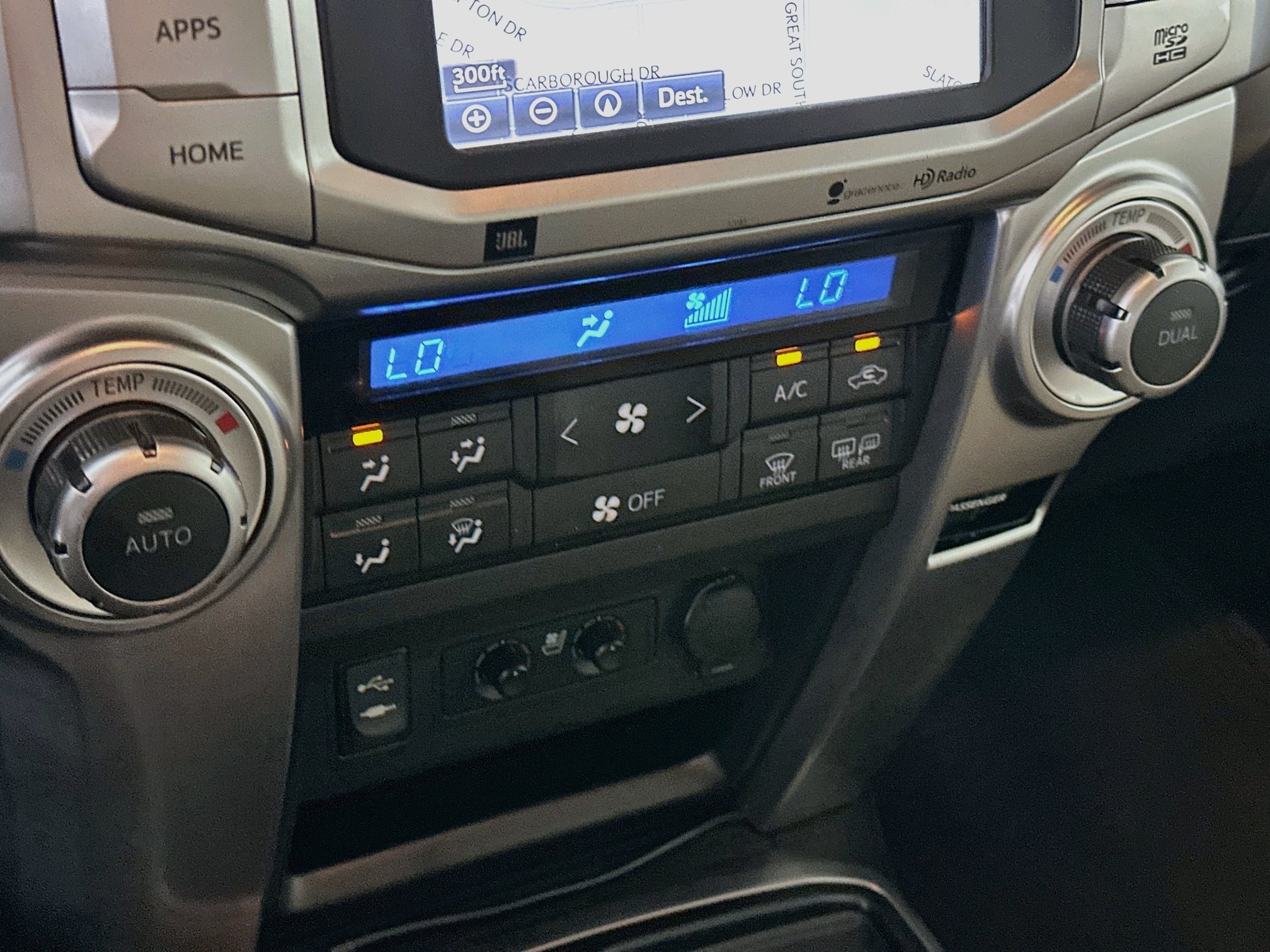 Used 2014 Toyota 4Runner Limited RWD image 23
