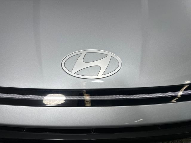 Used 2024 Hyundai Sonata SEL w/ Convenience Package image 9