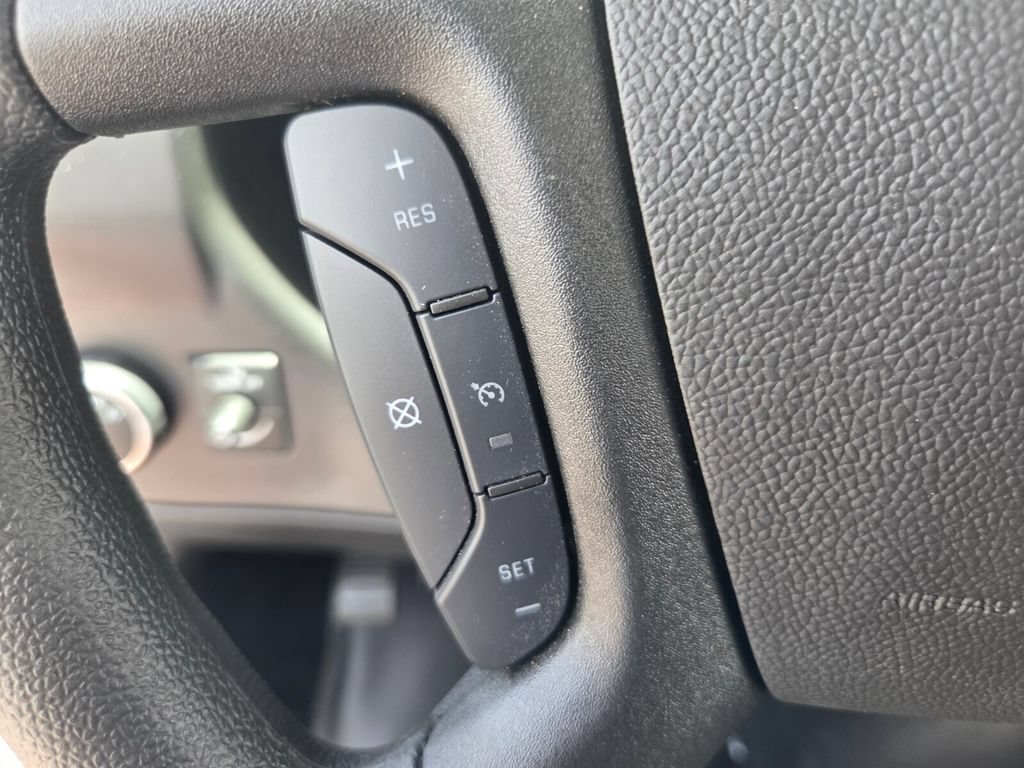 New 2026 Chevrolet Express 4500 w/ Power Convenience Package RWD image 11