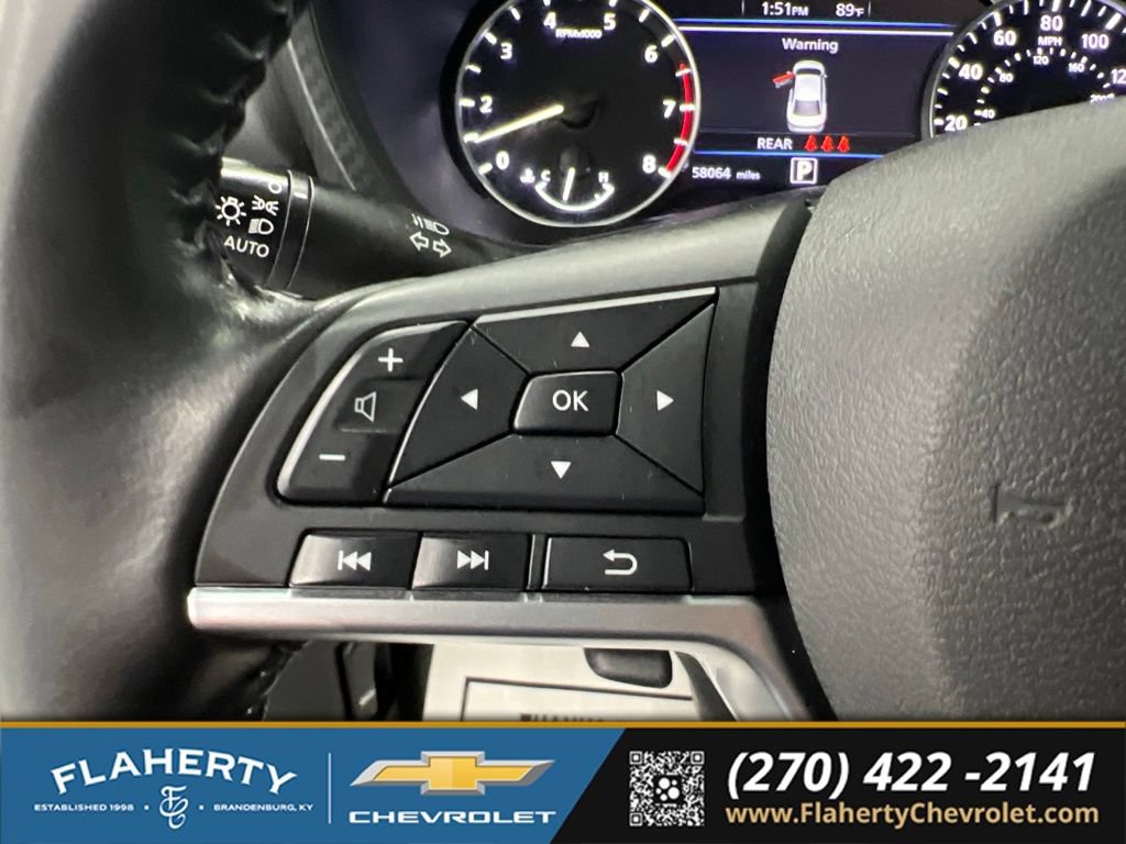 Used 2022 Nissan Sentra SV FWD image 25