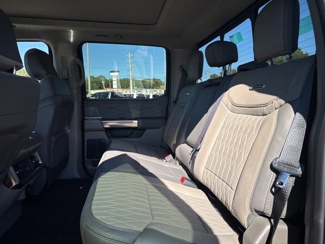 New 2026 Ford F350 4x4 Crew Cab DRW Super Duty image 22