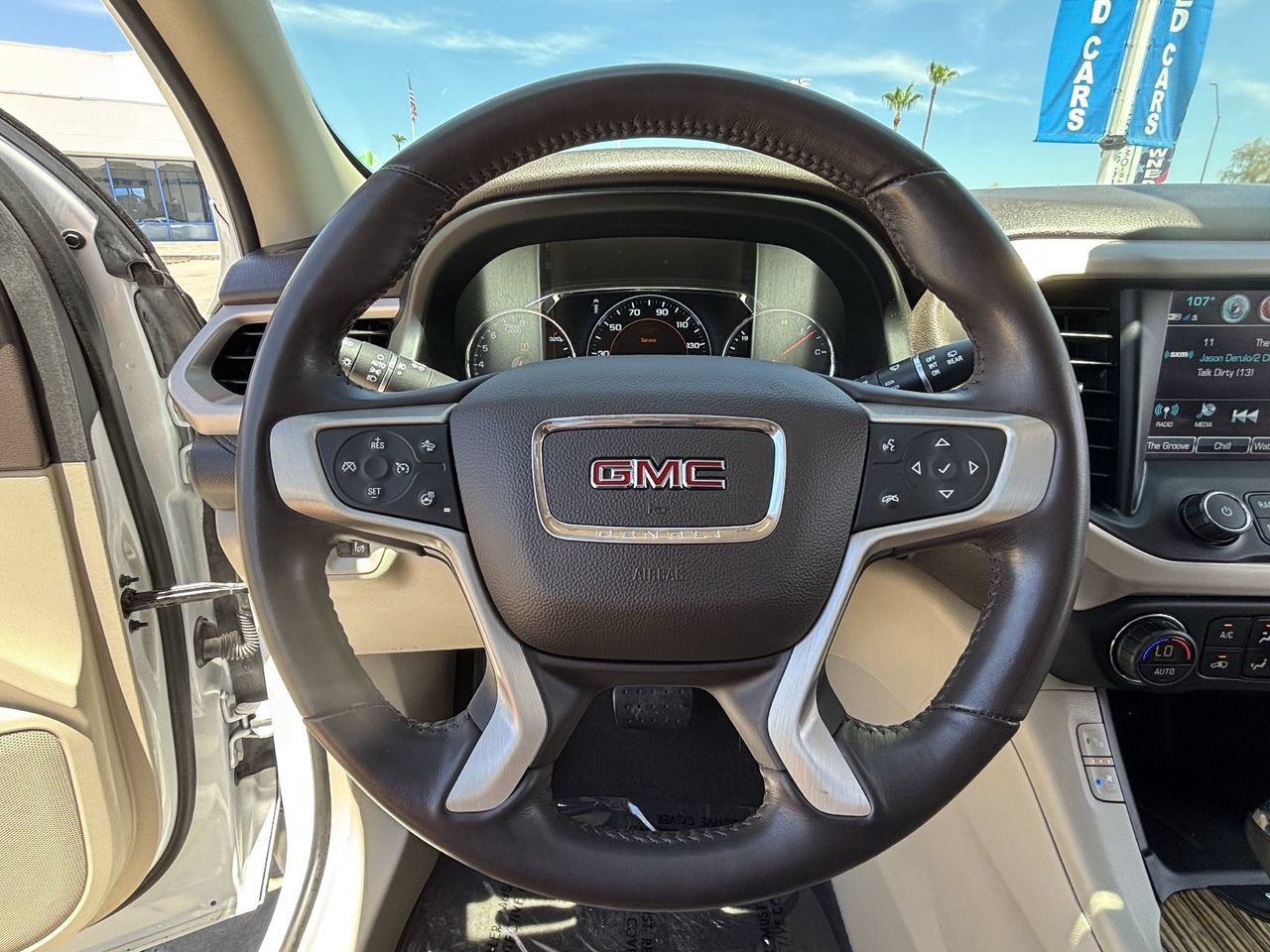 Used 2019 GMC Acadia Denali w/ Technology Package FWD image 25