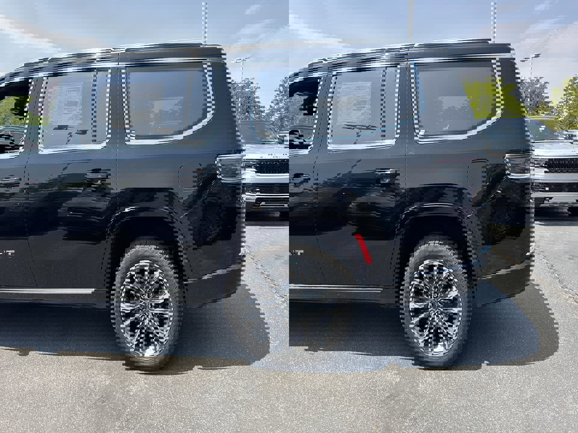 New 2024 Jeep Grand Wagoneer Series III w/ Flexible Seating Group image 13