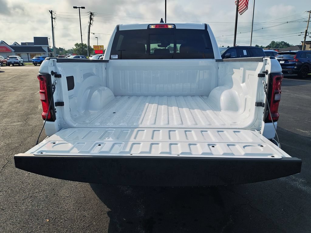 Used 2026 RAM 1500 Big Horn AWD/4WD image 9