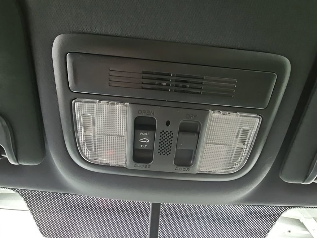 Used 2017 Honda Civic EX-L image 23