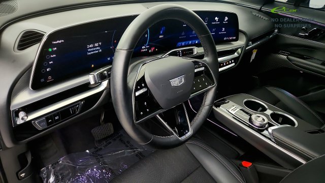Used 2024 Cadillac Lyriq Sport RWD image 51