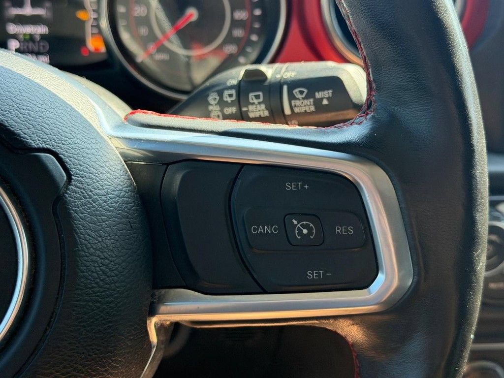 Used 2018 Jeep Wrangler Unlimited Rubicon AWD/4WD image 17