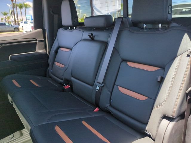 New 2026 GMC Sierra 1500 AT4 w/ AT4 Premium Package AWD/4WD image 27