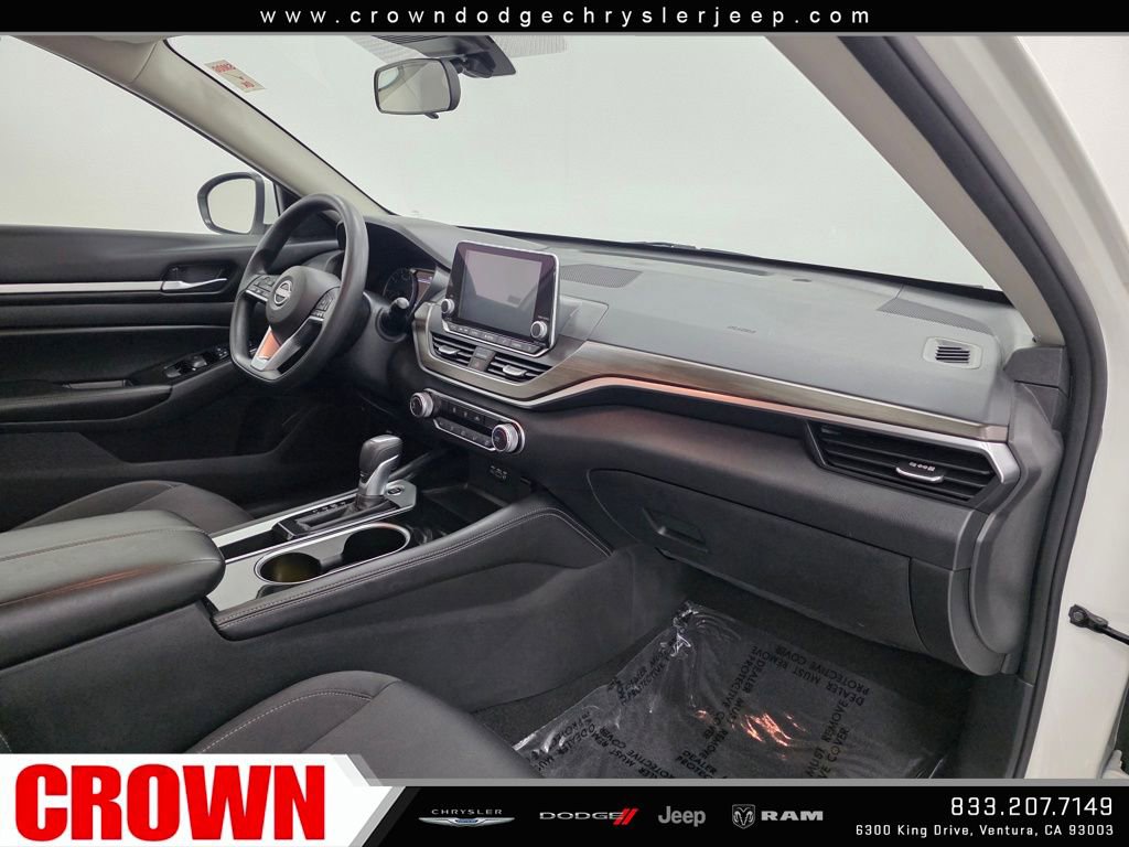 Used 2023 Nissan Altima 2.5 SV image 12