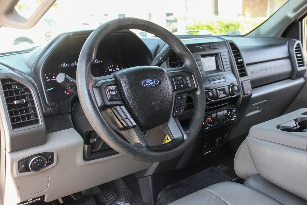 Used 2018 Ford F350 XL w/ Power Equipment Group RWD image 18