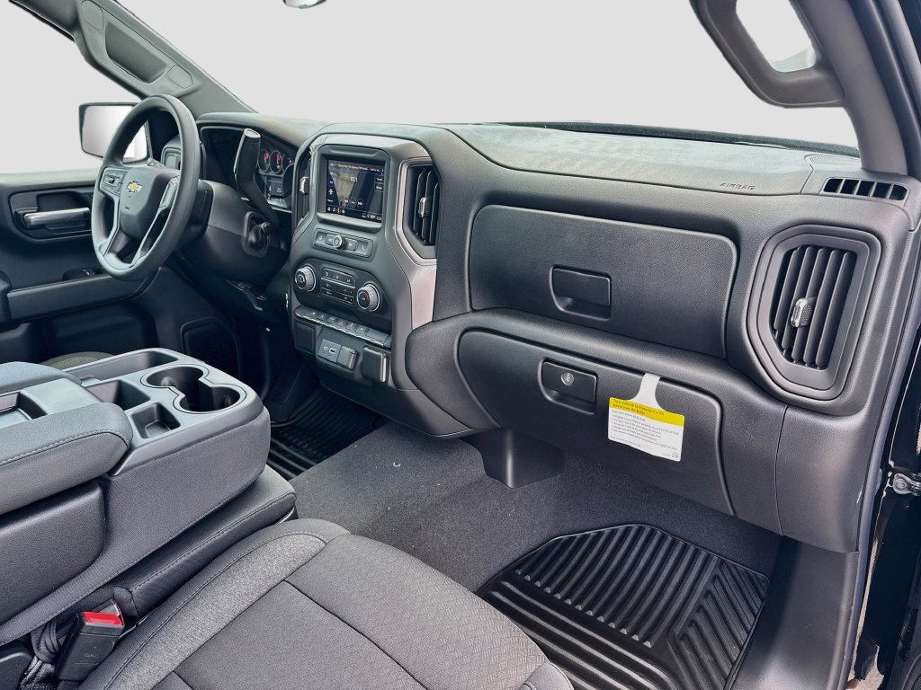 New 2026 Chevrolet Silverado 1500 Custom RWD image 28