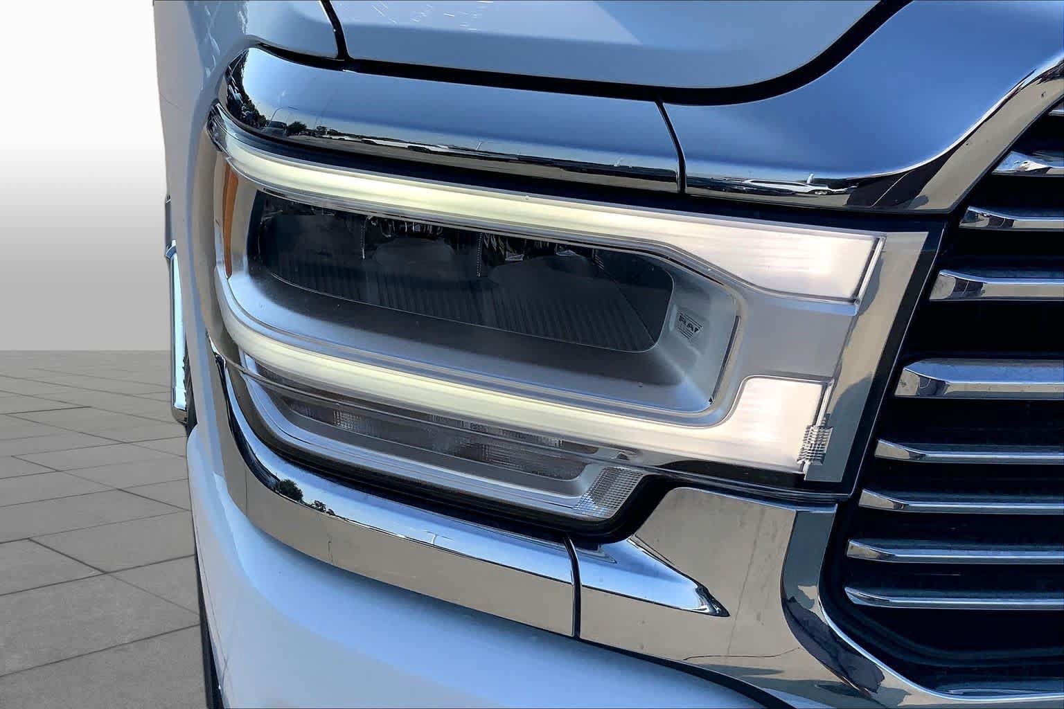 Used 2023 RAM 3500 Laramie AWD/4WD image 27