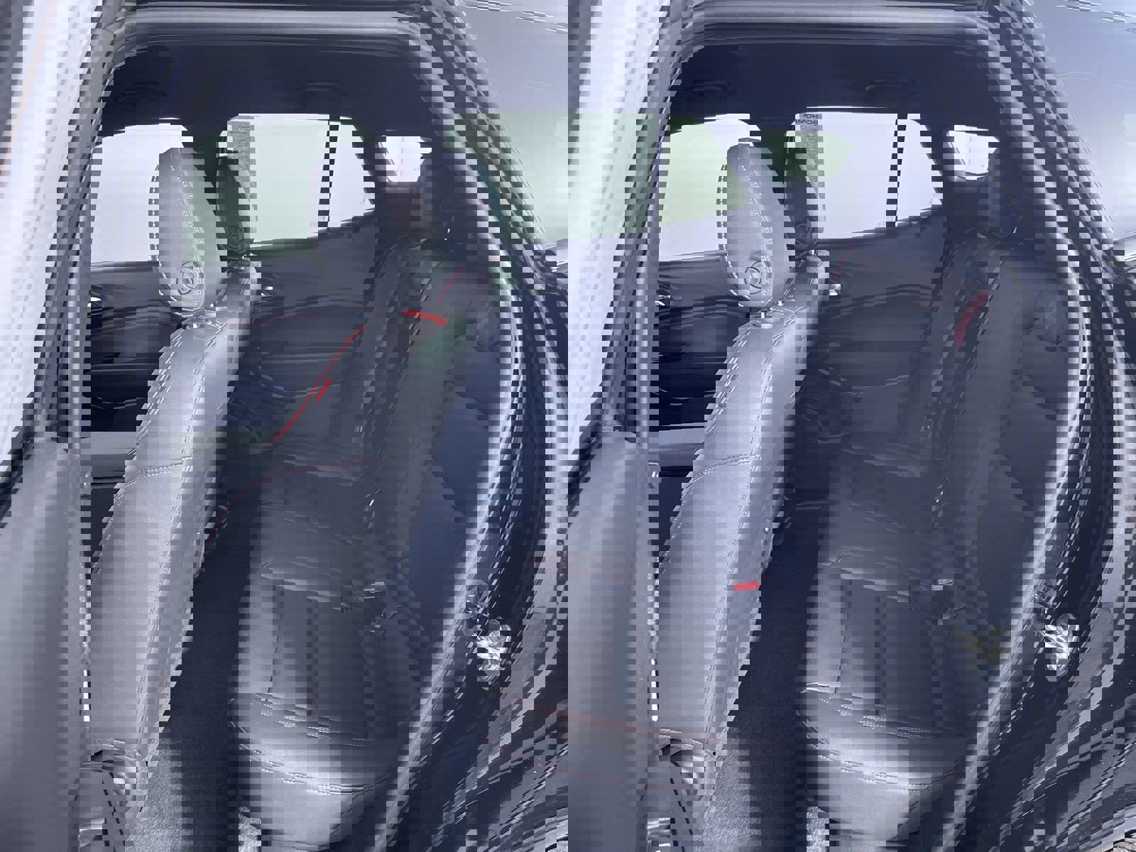 Used 2025 Chevrolet Trax RS w/ Driver Confidence Package image 22